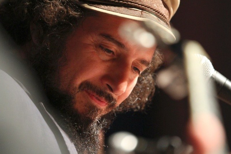 Vinicio Capossela live a San Salvatore di Sinis (OR): una storia da raccontare Vinicio Capossela