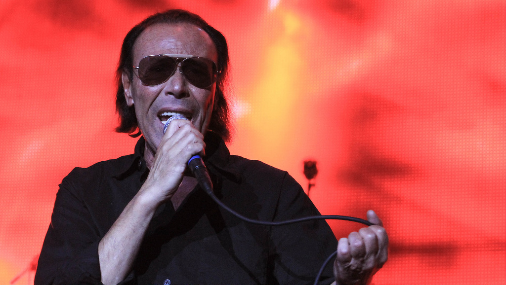 Antonello Venditti live a Moncalieri (TO): tipo scudetto della Roma antonello venditti