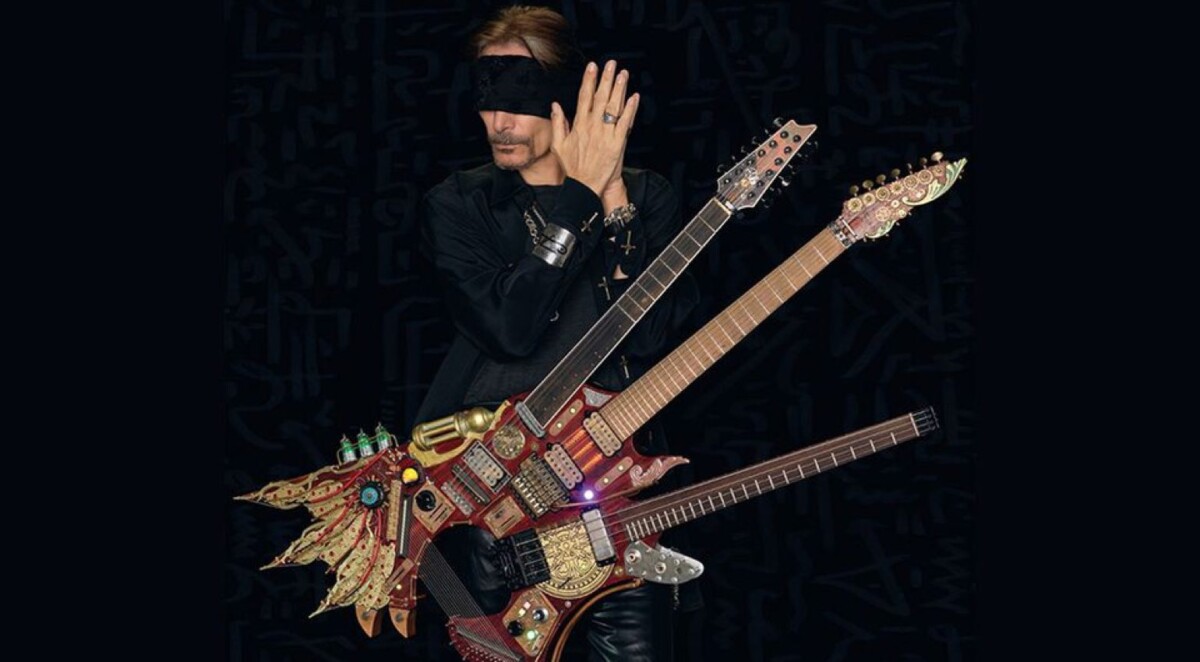 Steve Vai, Milano si inchina davanti al Maestro steve vai hydra guitar