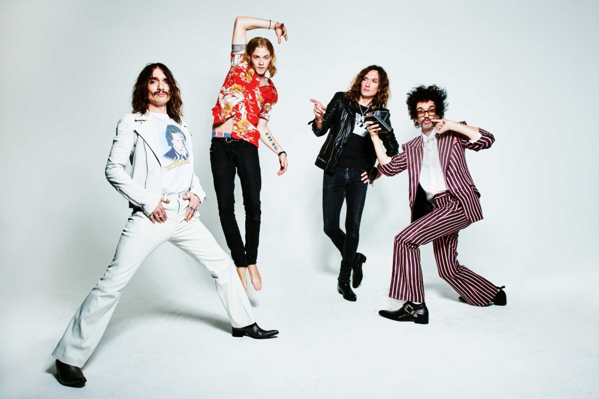 The Darkness, il manuale della rock band the darkness