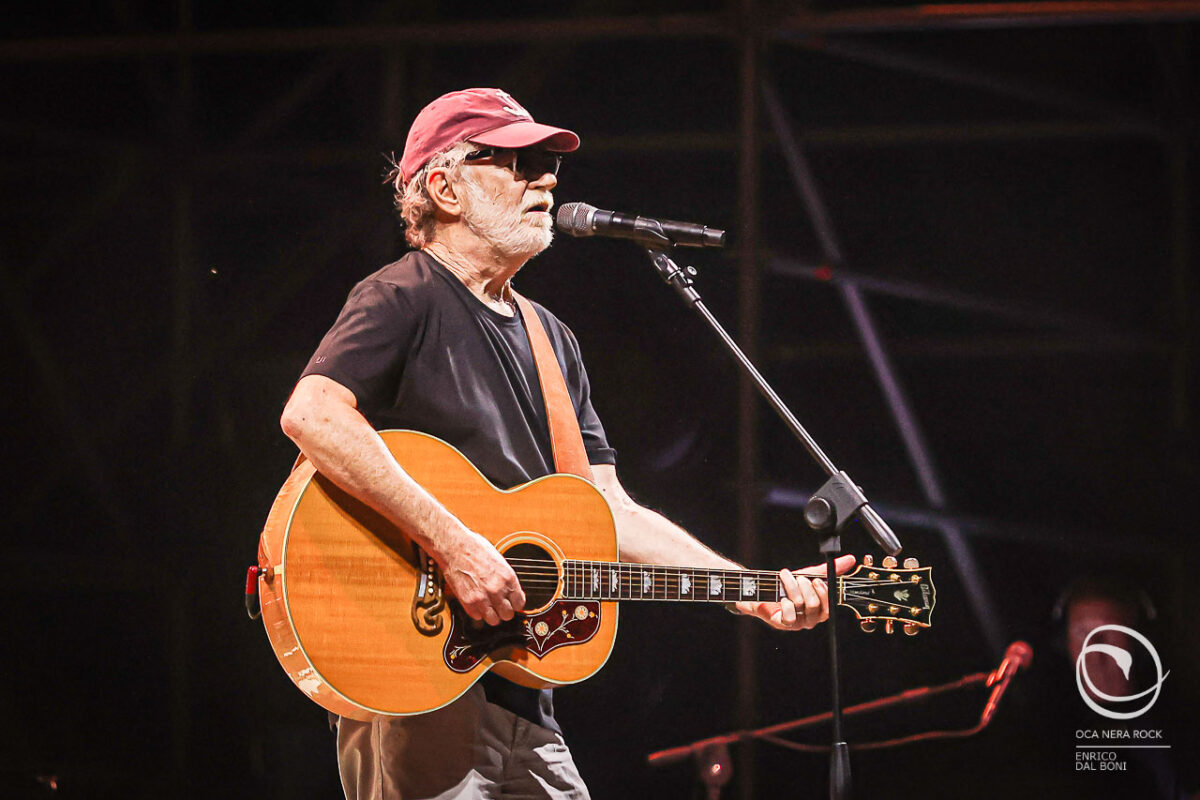 Francesco De Gregori, le foto del concerto all'Este Music Festival 2024 Francesco De Gregori