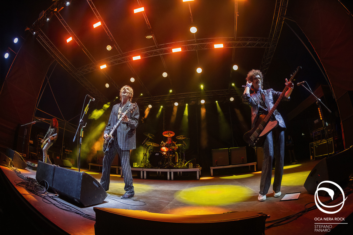 The Darkness, le foto del concerto a Valmontone (RM) The Darkness live a Valmontone