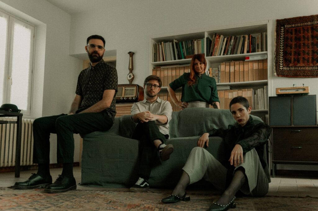 Lucy Kruger & The Lost Boys, musica eterea ed intensa May Eyes Love